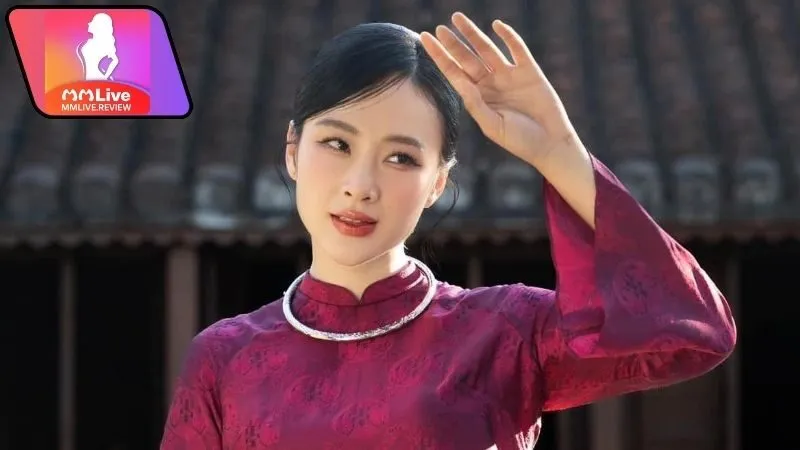 Angela Phương Trinh Là Ai? Hành Trình Sáng Tạo Nghệ Thuật 4 Hình ảnh và phong cách của Angela Phương Trinh